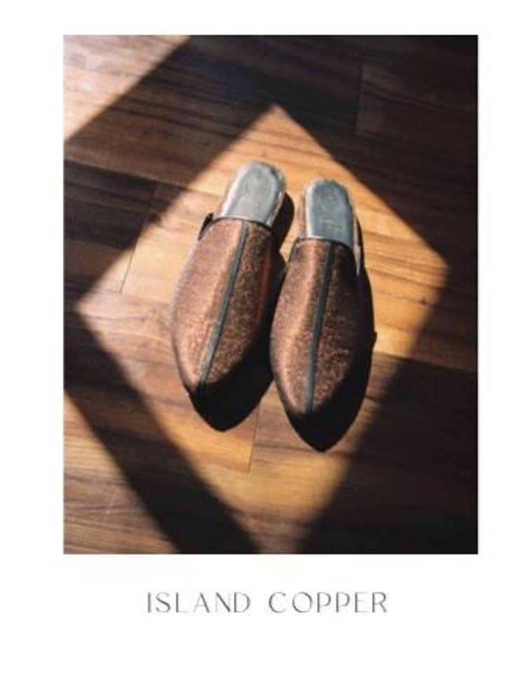 Shoes - Women's Pēkäk Lounge Slippers - IFSTHETIC