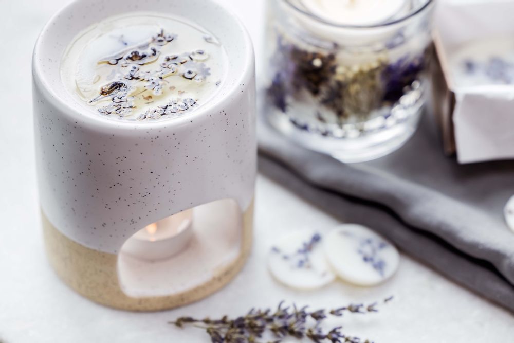 Home fragrances - Items - STONEGLOW CANDLES