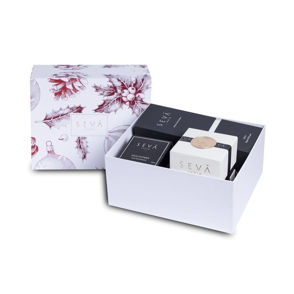 Home fragrances - Mistletoe Magic Hamper in Ornament Print - (Luxe Candle , Diffuser ,Car Freshner ) - SEVA HOME