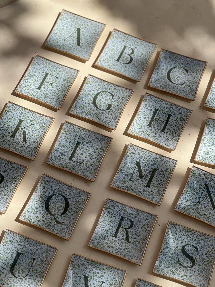 Gifts - Personalized Square Plate Initials 10x10cm - CHITICRIS HANDMADE IN SPAIN