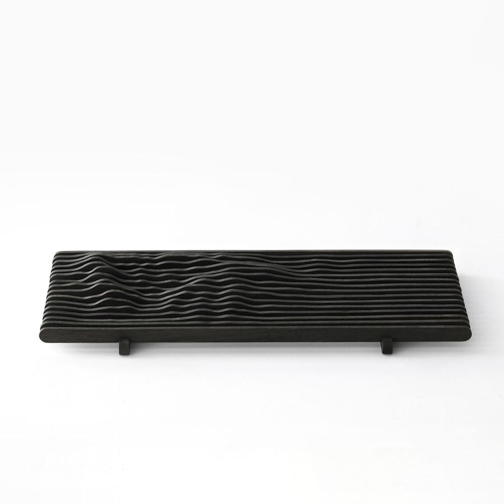 Plateaux - sweetHorizonBois - YMER&MALTA : L’HÉRITAGE DU FUTUR