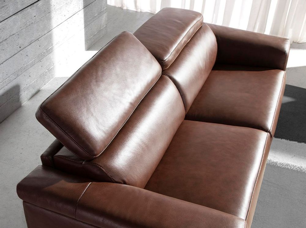 Sofas - 3 seater sofa upholstered in cowhide leather - ANGEL CERDÁ