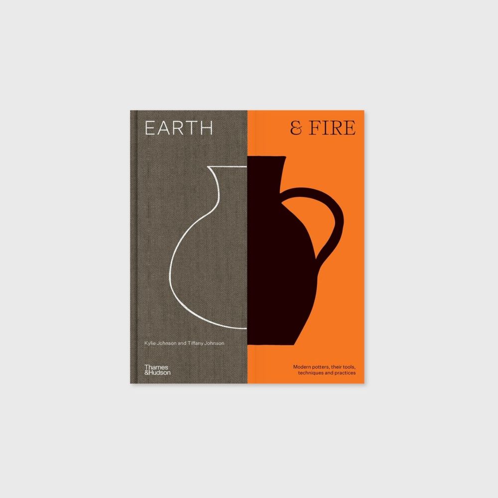 Bookshelves - Earth & Fire | Book - NEW MAGS