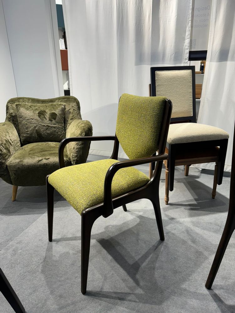 Tabourets pour collectivités - CHAISES 2024 - MOBILSEDIA 2000 S.R.L.