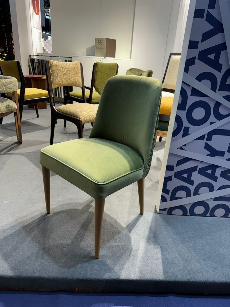 Tabourets pour collectivités - CHAISES 2024 - MOBILSEDIA 2000 S.R.L.