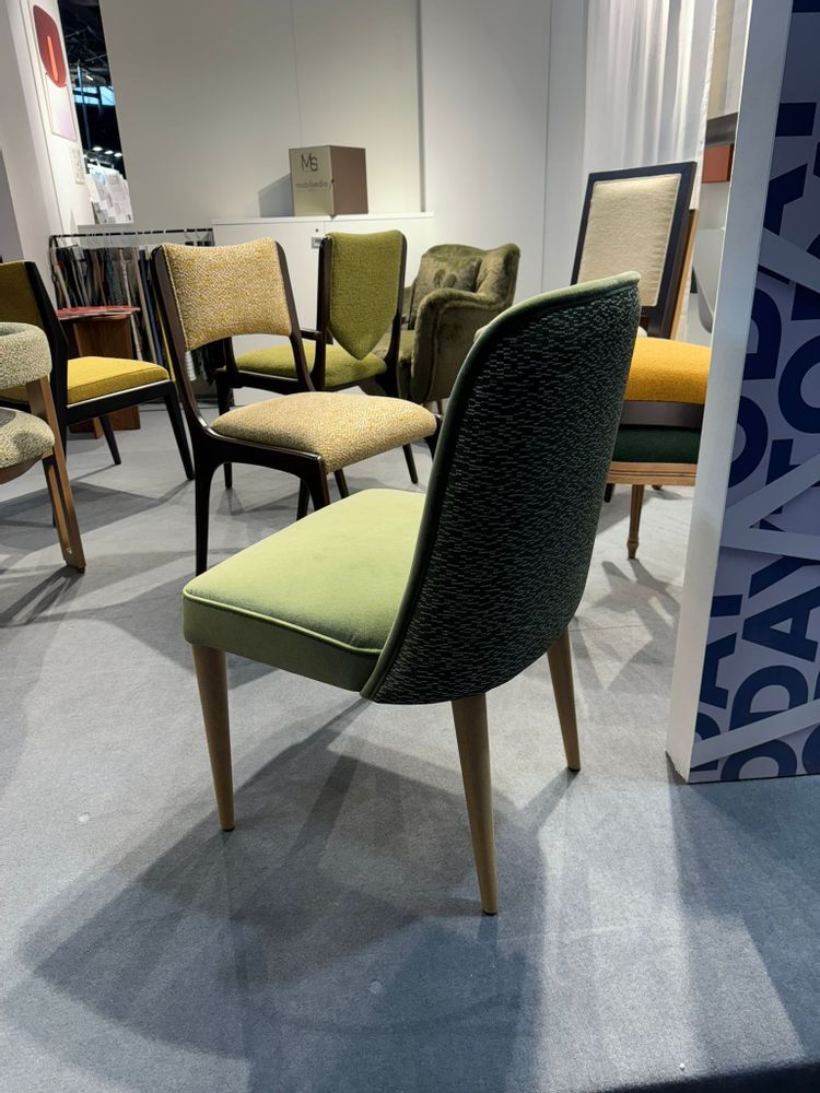Tabourets pour collectivités - CHAISES 2024 - MOBILSEDIA 2000 S.R.L.