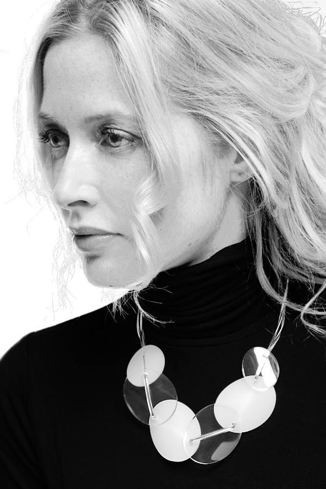 Jewelry - PETAL necklace - MIRAVIDI