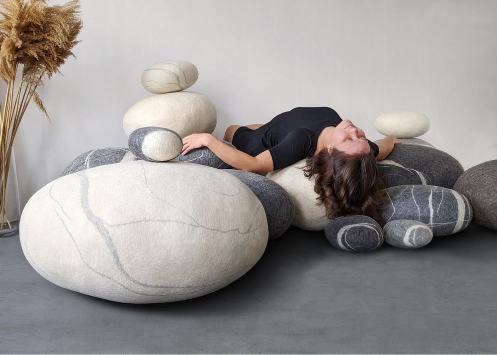 Coussins - Pouf ottoman, meuble en laine | set NOW - KATSU STONES