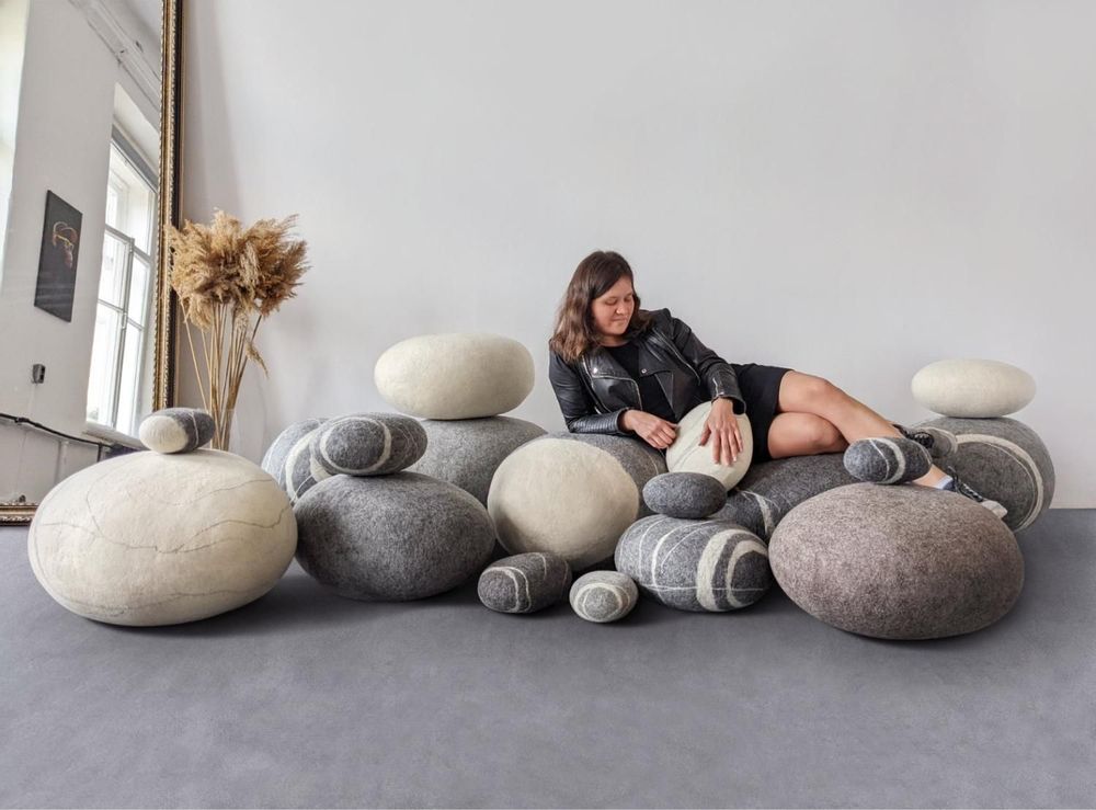 Coussins - Pouf ottoman, meuble en laine | set NOW - KATSU STONES