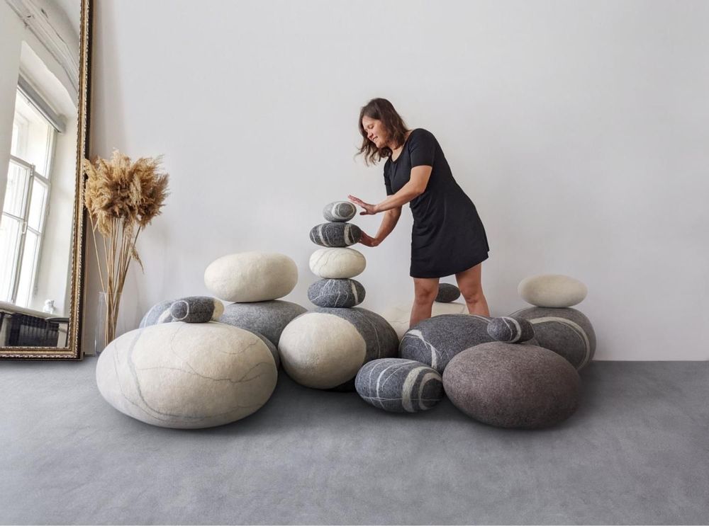 Coussins - Pouf ottoman, meuble en laine | set NOW - KATSU STONES