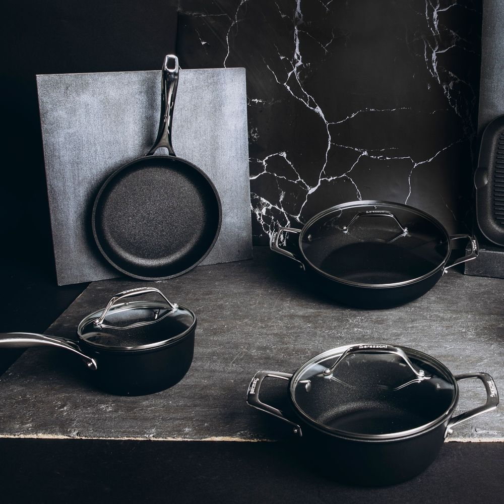 Frying pans - Black Titan Pro – Wok - BARAZZONI SPA ITALIE