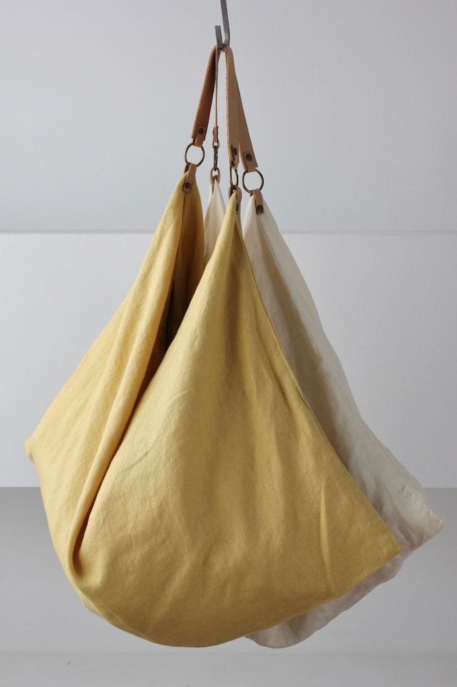 Bags and totes - TRAPECIO BAG - SKANDAL
