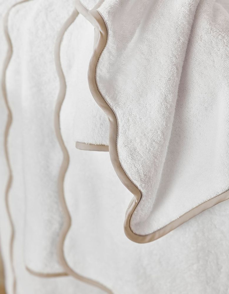 Bath towels - BELHARRA BATH LINEN - AIGREDOUX