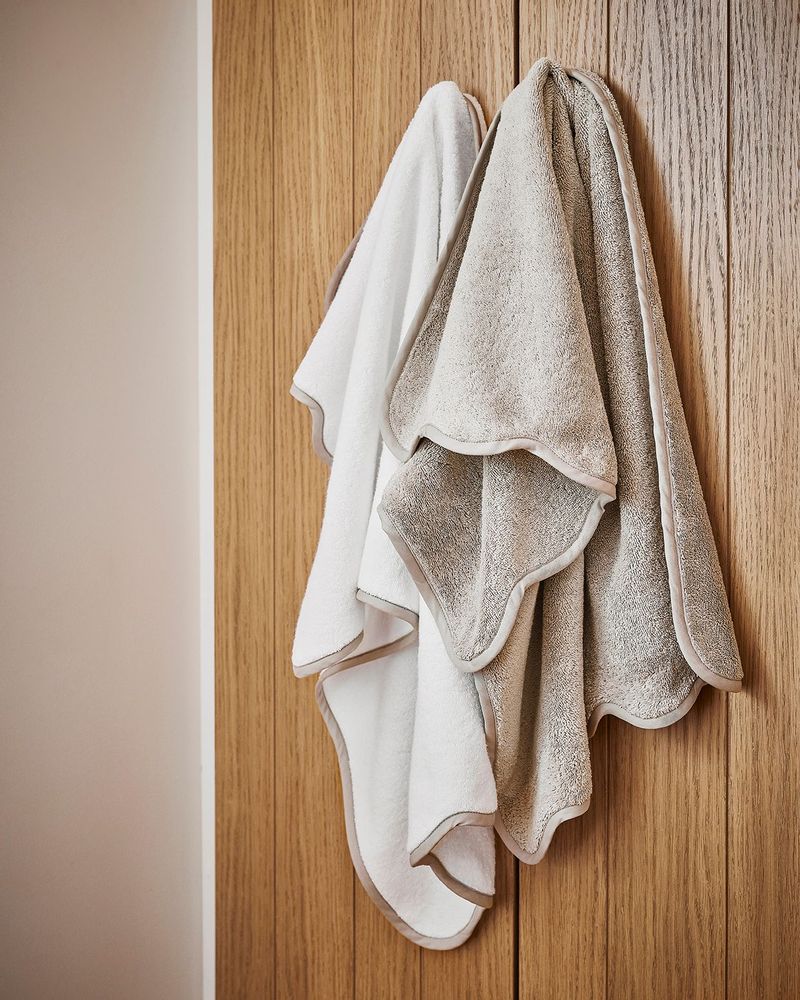 Bath towels - BELHARRA BATH LINEN - AIGREDOUX
