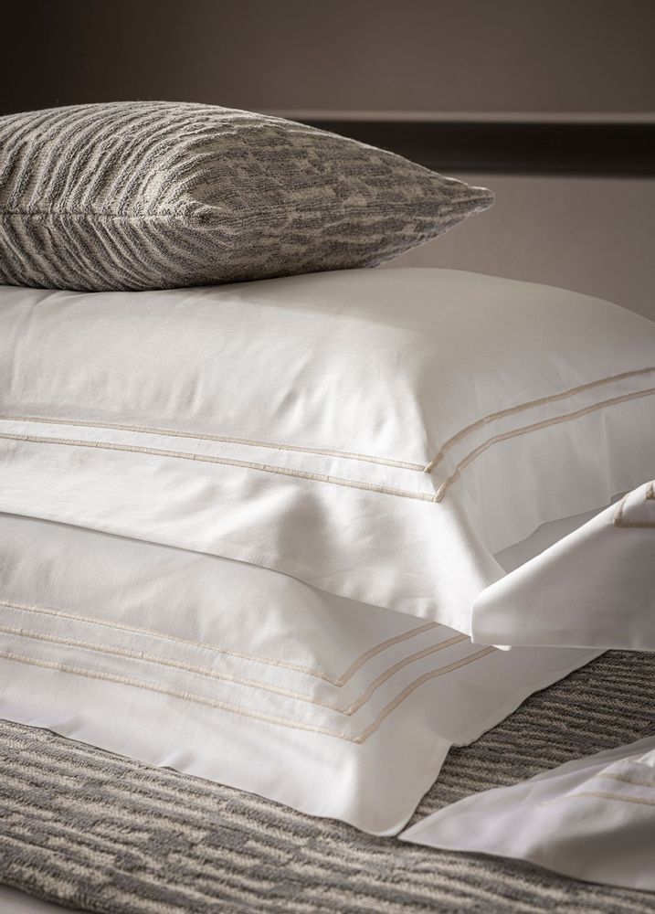 Linens - Aldabra Bedding Set - Bourdon - AIGREDOUX