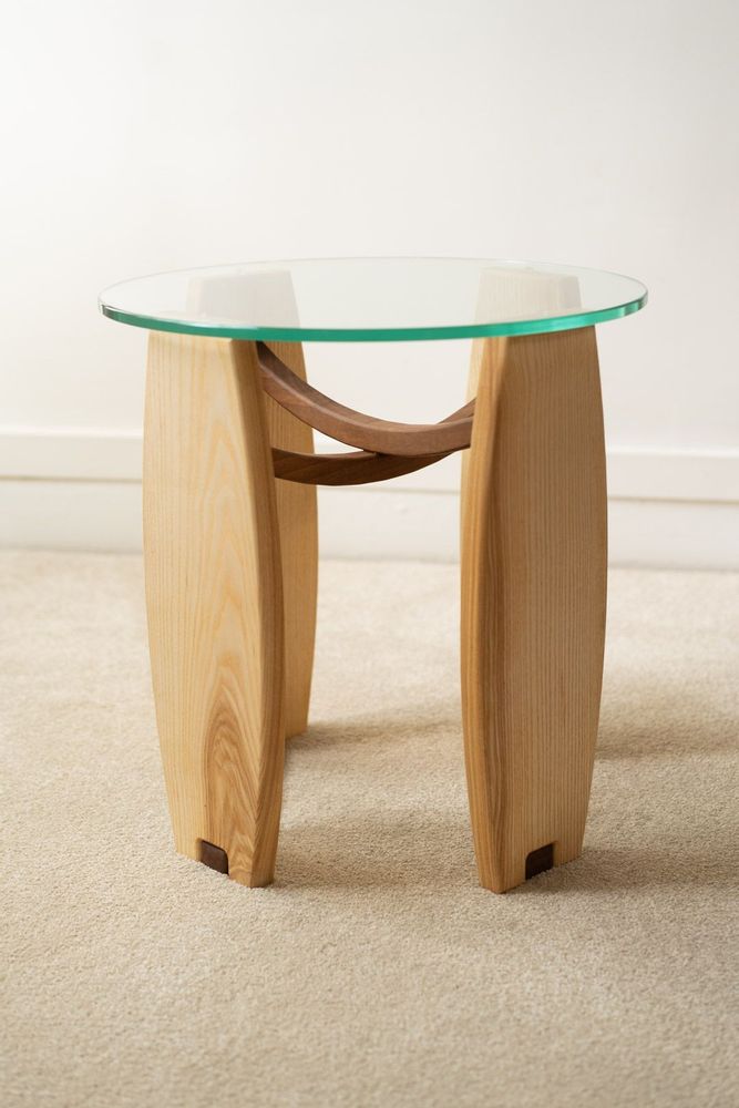 Other tables - Artisanal end table - Solid wood pedestal table - LA HUPPE