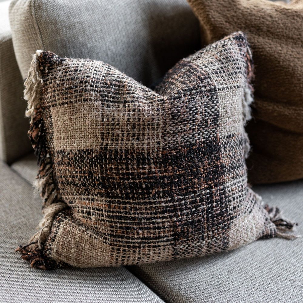Fabric cushions - Cushion cover Iris Fringe - JAKOBSDALS