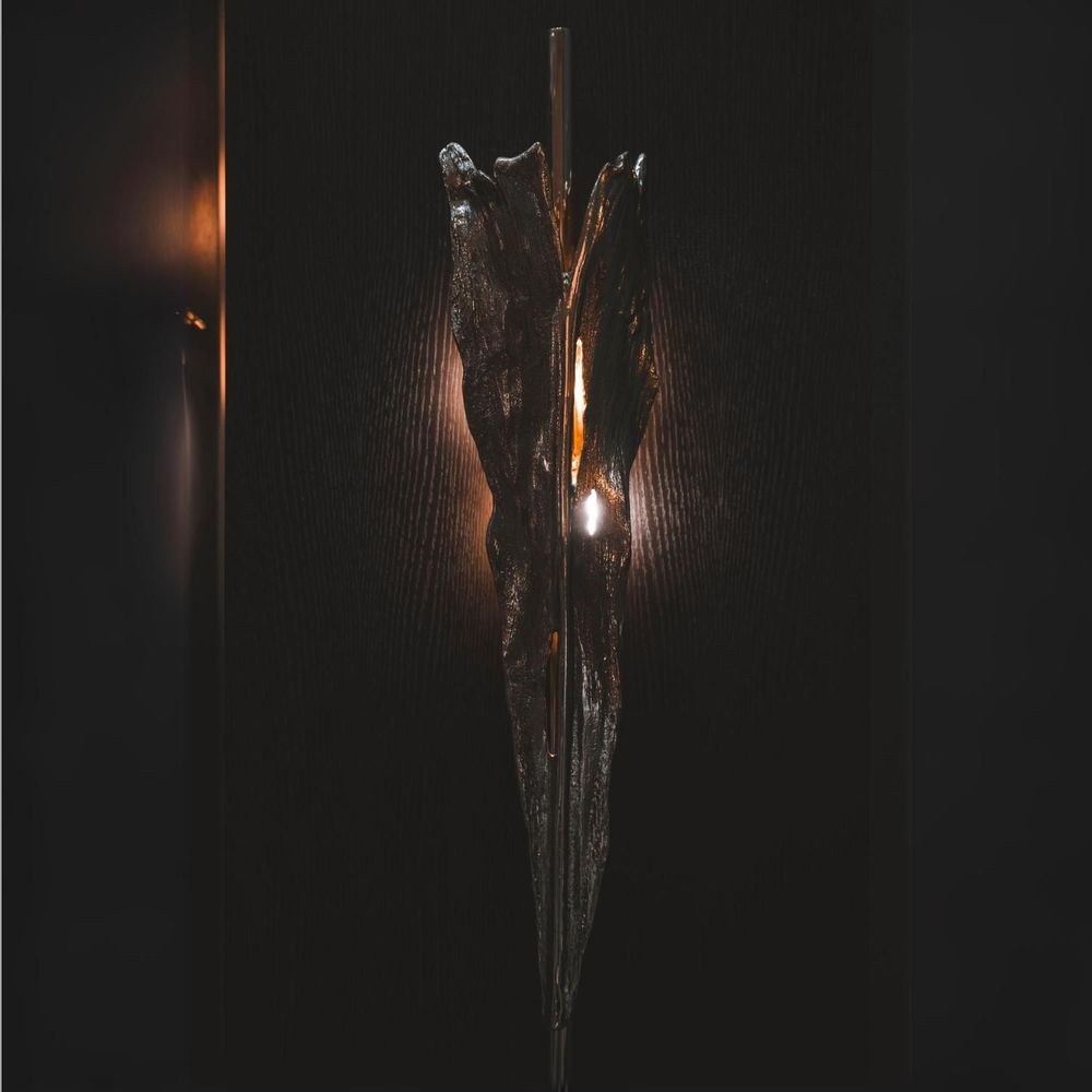 Wall lamps - Folia Wall Lamp - Organic Design; Gold Brass Lamp - MAEVE