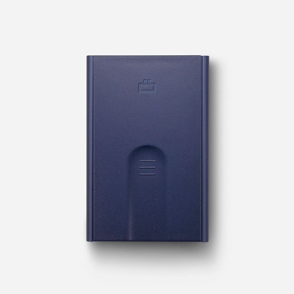 Leather goods - SLIDER - Automatic card holder - ÖGON DESIGN