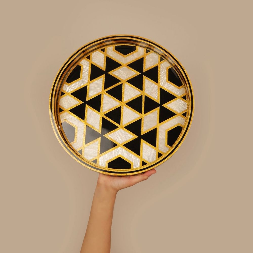 Trays - Medium Mother Pearl Round tray - HYA CONCEPT STORE