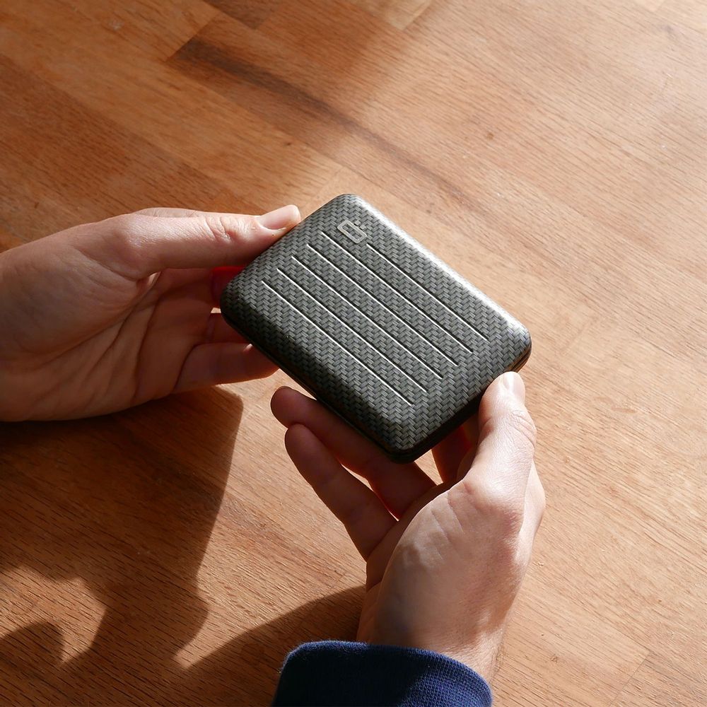 Leather goods - SMART CASE V2 - Printed Aluminum - ÖGON DESIGN