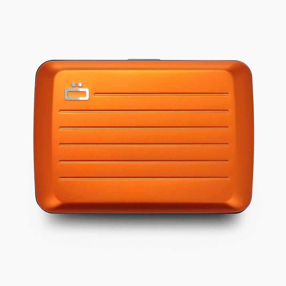 Petite maroquinerie - Pack d'implantation M - 30 portefeuilles Smart Case V2 en aluminium assortis + présentoir vertical - ÖGON DESIGN
