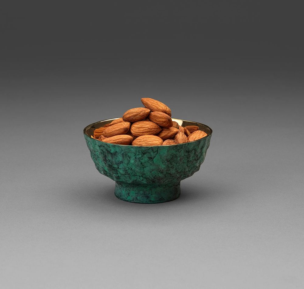 Objets de décoration - Bol à noix en bronze coulé - EAGLADOR