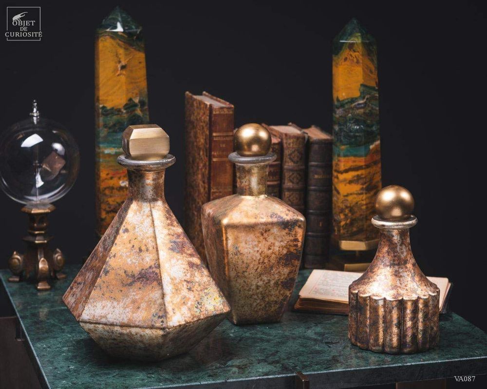 Vases - Our collection of vases and planters - OBJET DE CURIOSITÉ