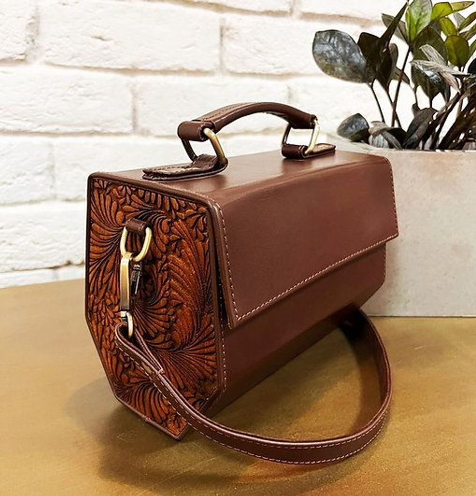 Sacs et cabas - Sac à bandoulière fait main - THECRAFTROOT