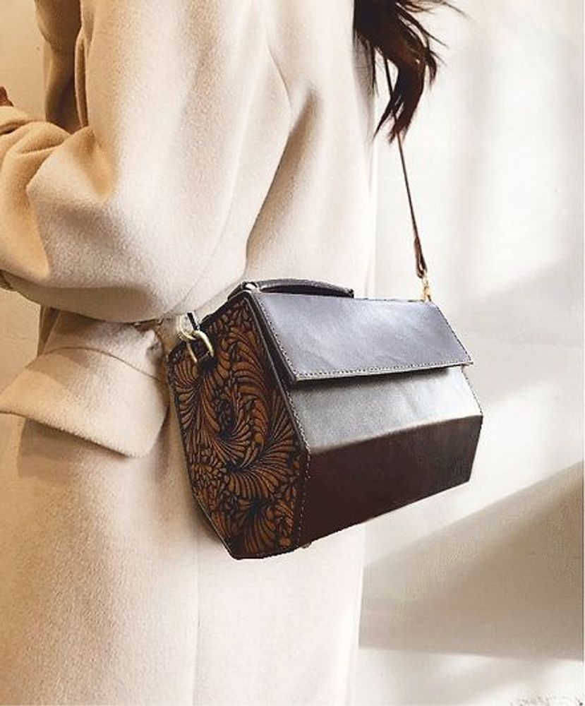 Sacs et cabas - Sac à bandoulière fait main - THECRAFTROOT