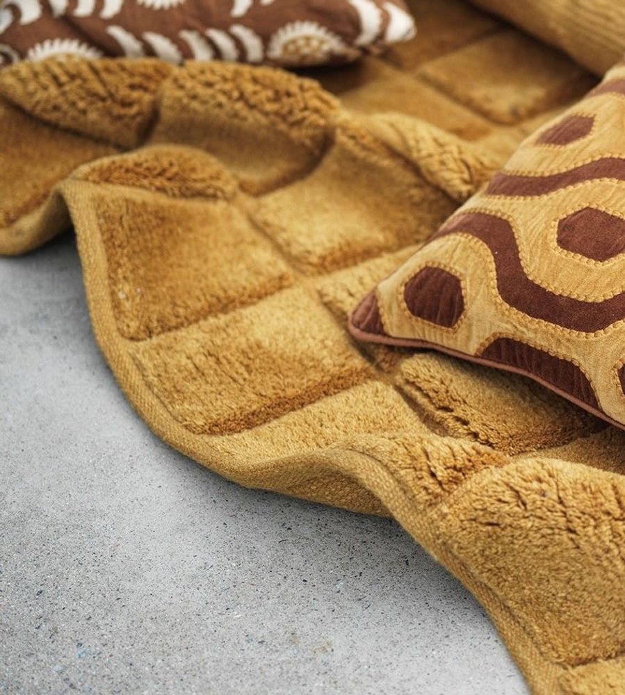 Rugs - Traceable Rug - Loha - CHHATWAL & JONSSON
