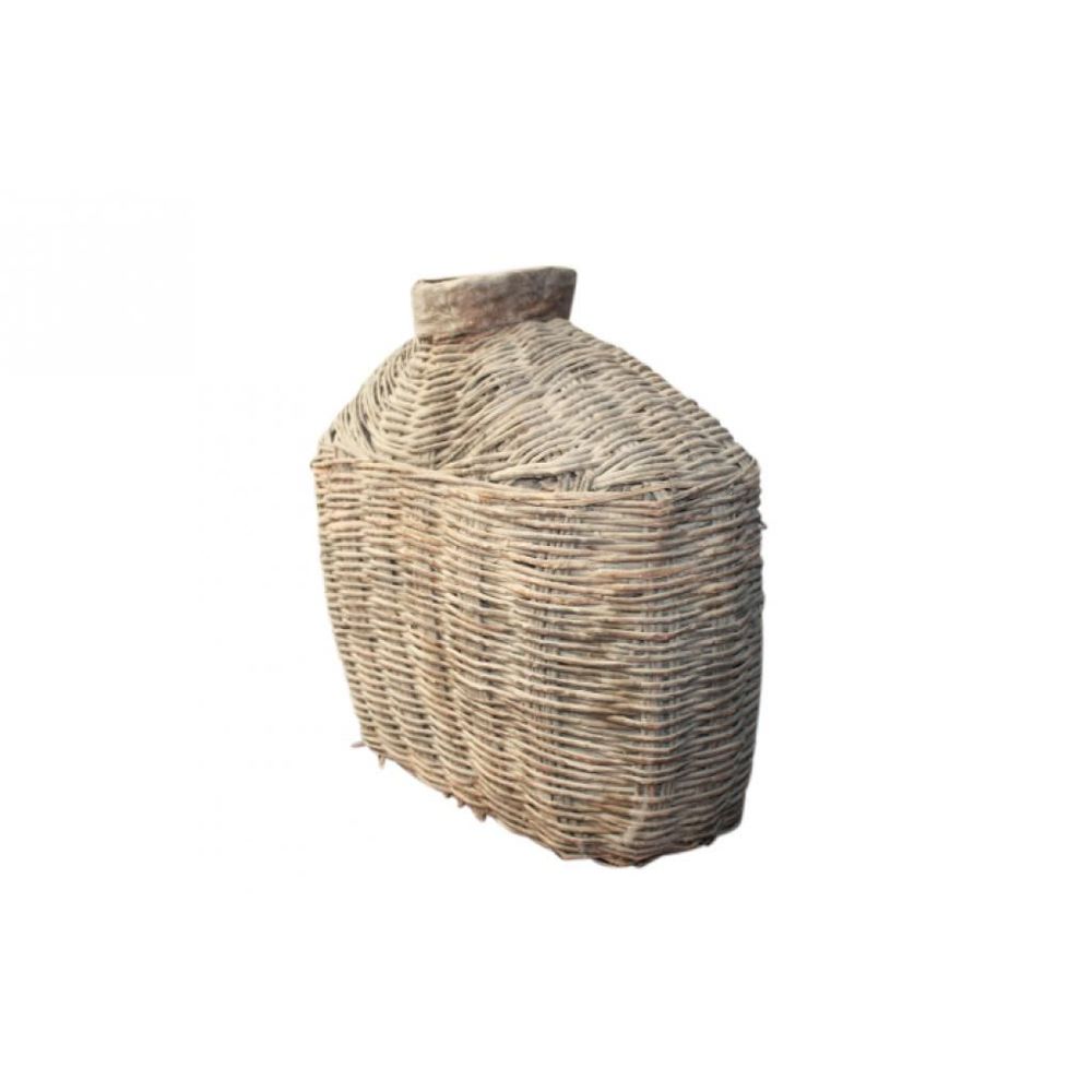 Decorative objects - Old basket - PAGODA INTERNATIONAL