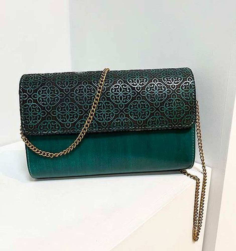 Sacs et cabas - Sac à bandoulière vert fabriqué à la main. - THECRAFTROOT