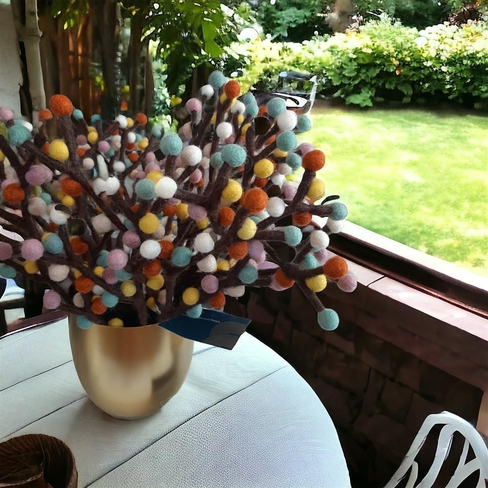 Floral decoration - Branch floral decoration - FL3001A. - FELTGHAR - HANDMADE WITH LOVE