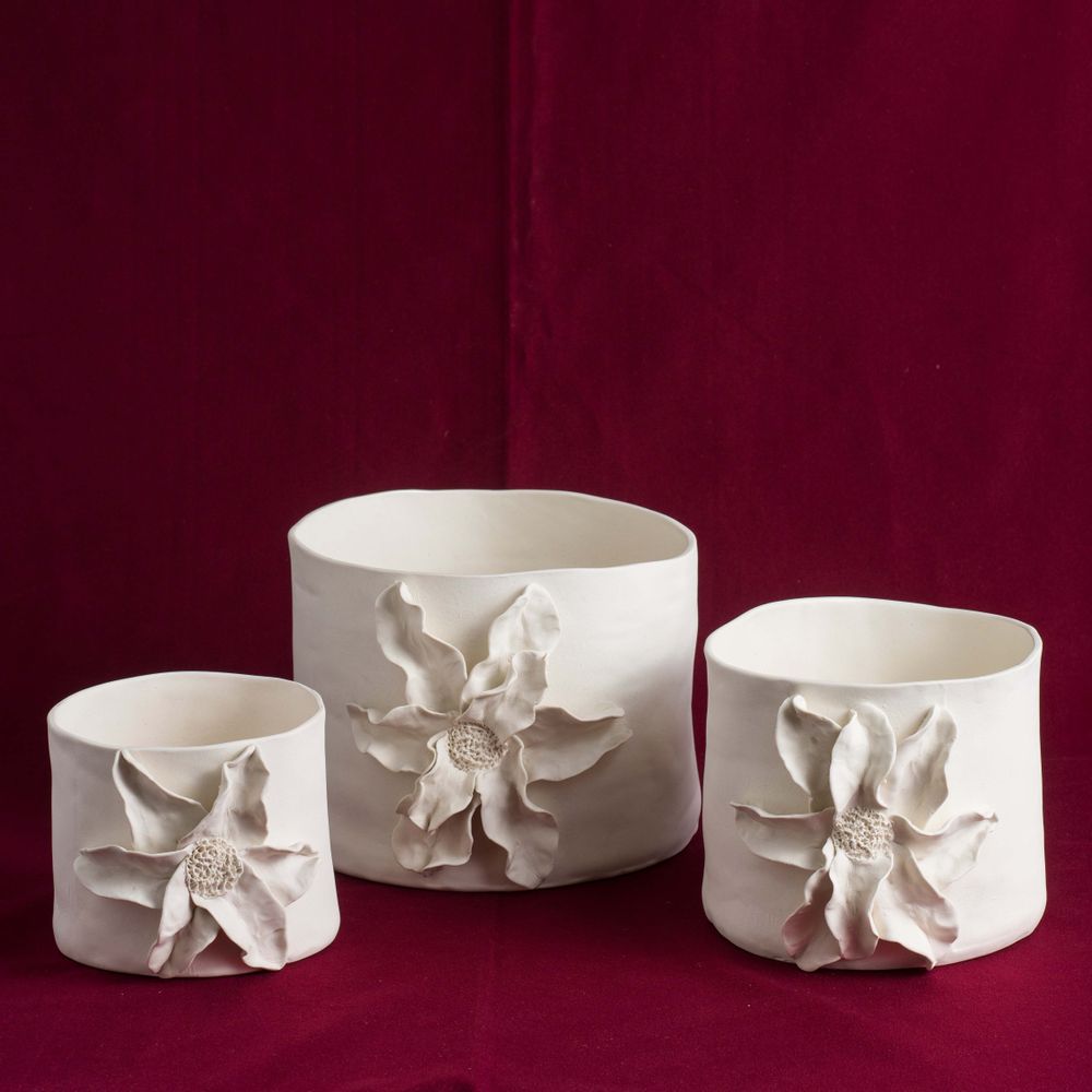 Vases - Orchid cachepot series vase in porcelain and gold - ATELIER LE MOTIF