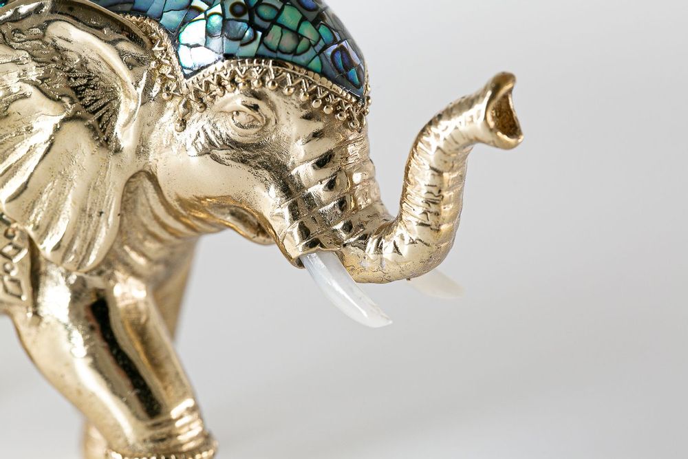 Decorative objects - Elephant box made of natural mother-of-pearl and recycled brass - WILD BY MOSAIC