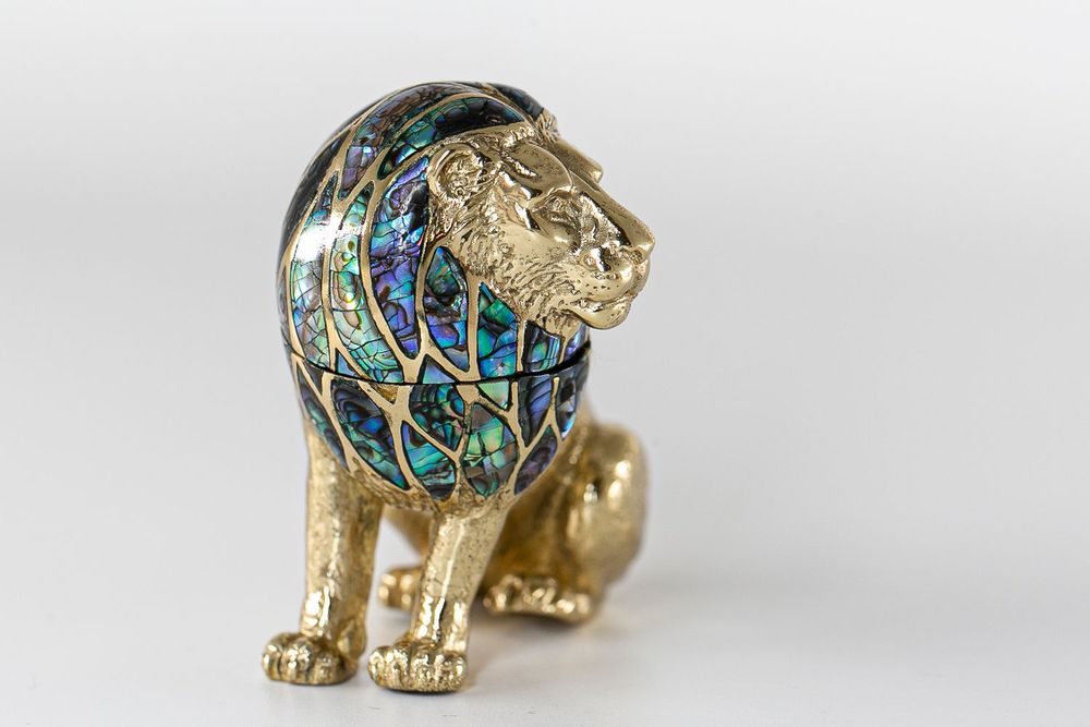 Objets de décoration - Boite Lion Nacre et Laiton recyclé - WILD BY MOSAIC