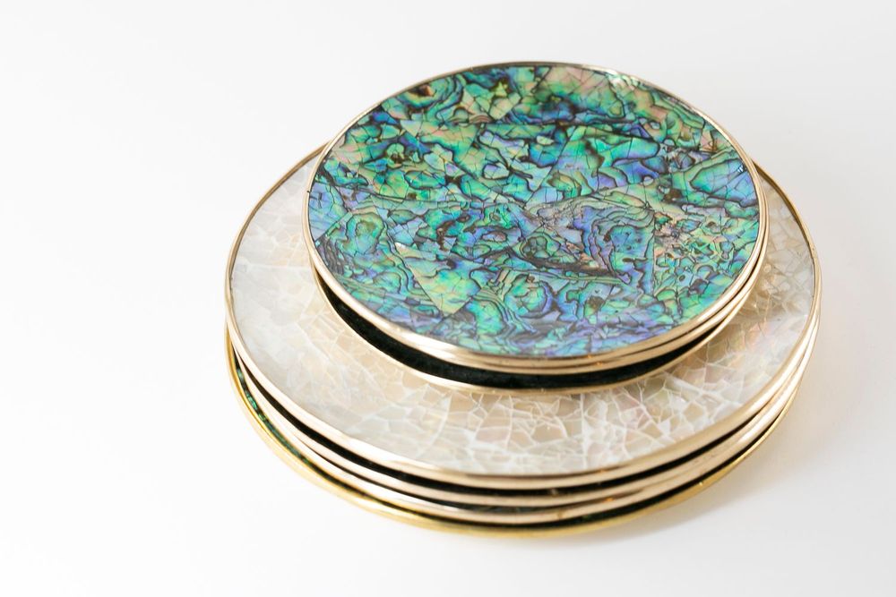 Decorative objects - Recycled brass & Mother of pearl Tray - WILD BY MOSAIC