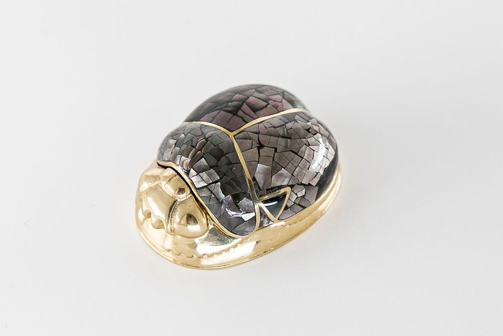 Decorative objects - Egyptian Scarab box in natural mother-of-pearl and recycled brass - WILD BY MOSAIC