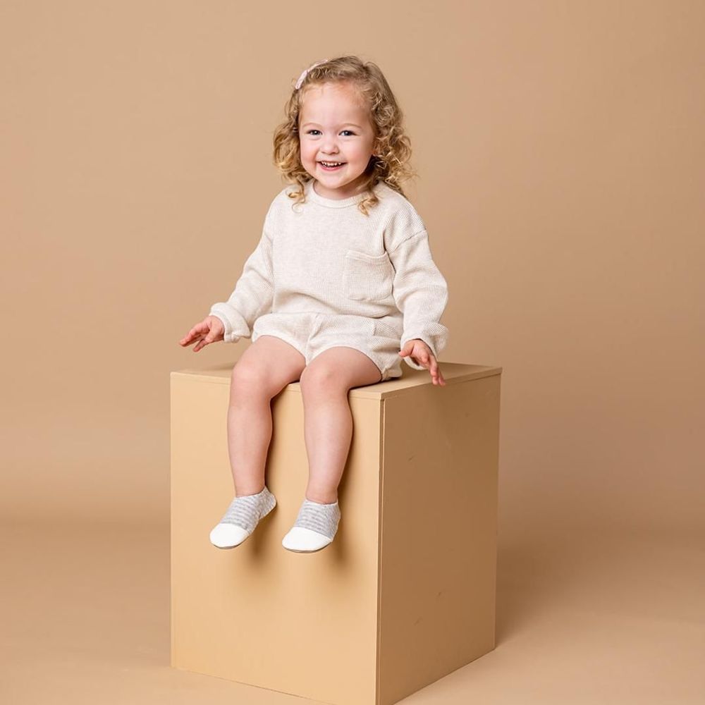 Chaussons et chaussures pour enfant - Les Petits Velours Gris Chiné - LES PAS PETITS - CHAUSSONS SOUPLES