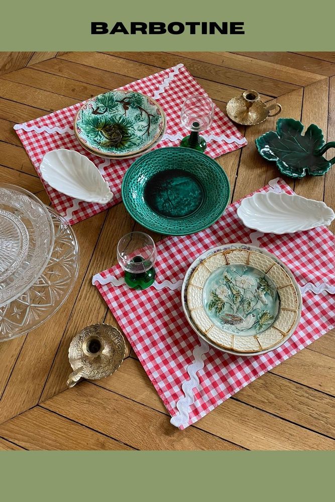 Unique pieces - Vintage plates 19th and 20th centuries France - FAMILY ROOM PARIS