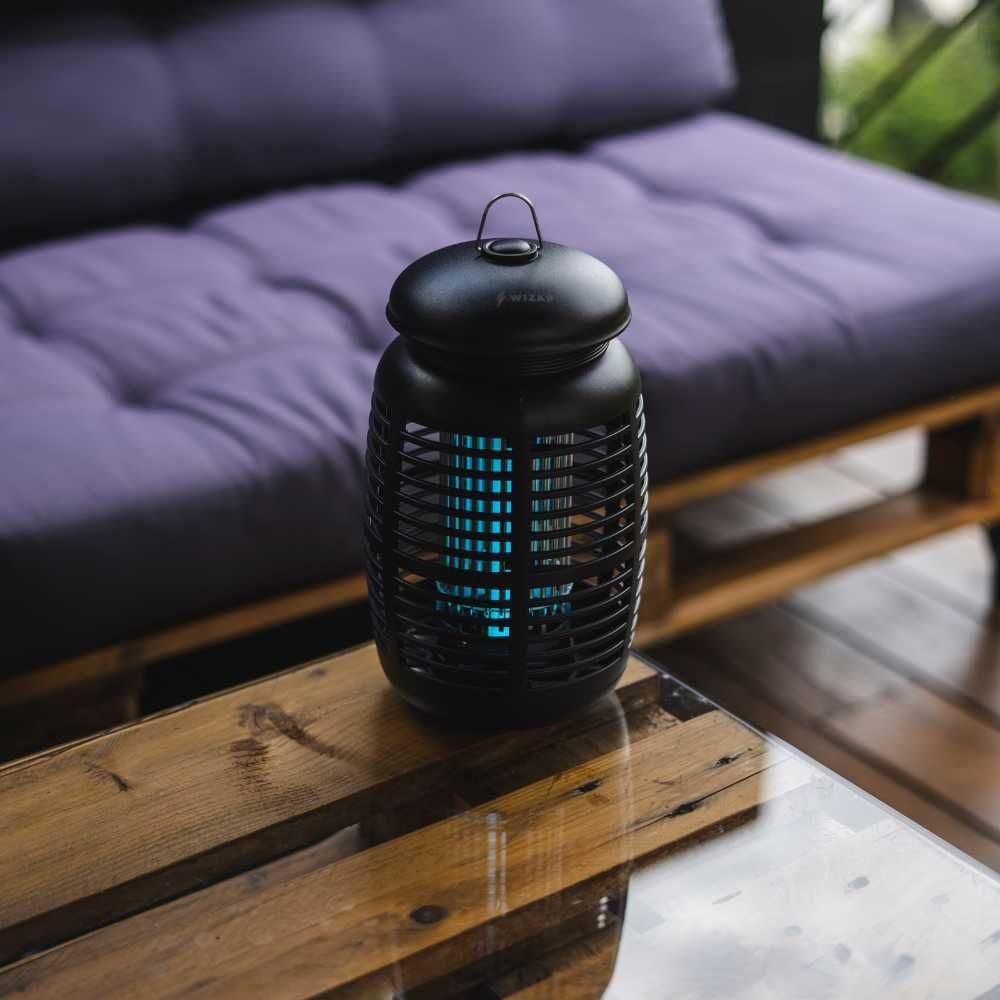 Equipements espace extérieur - Lampe UV anti-moustiques Wizap : Suspension intérieur sans insectes - OSNA