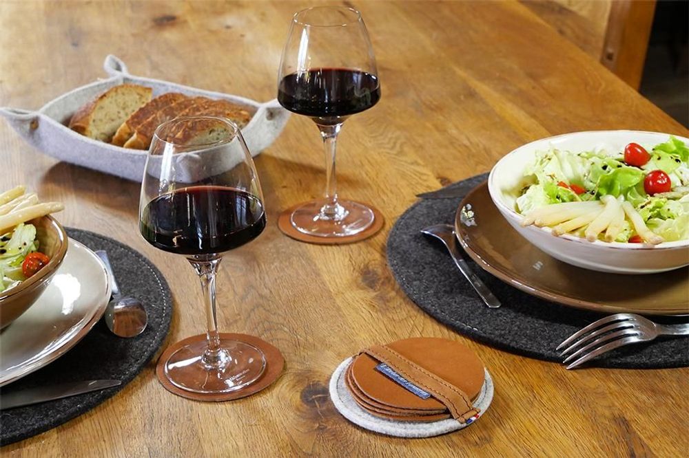 Wine accessories - Cowhide Coasters - L'ATELIER DES TANNERIES