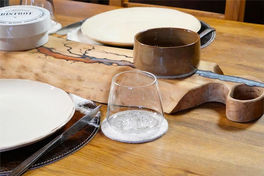 Wine accessories - Cowhide Coasters - L'ATELIER DES TANNERIES