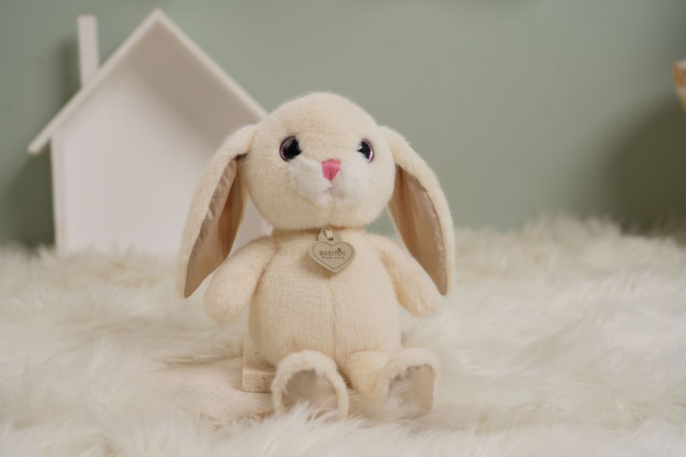 Peluches - BUNNY BUDDDIE(HONEY), BLANC LAITEUX - YOOBIE LTD(BESITOS)