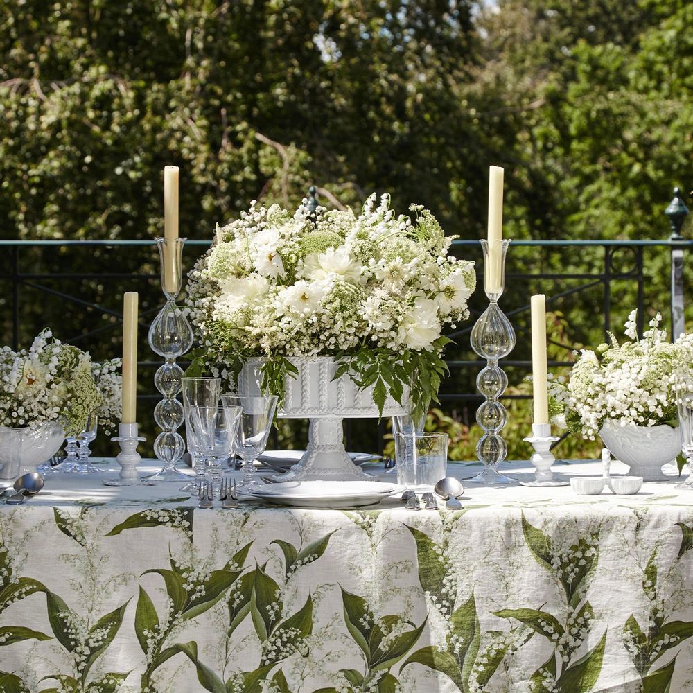 Table cloths - LILY OF THE VALLEY 'Muguet' Linen Tablecloths & Napkins - SUMMERILL AND BISHOP