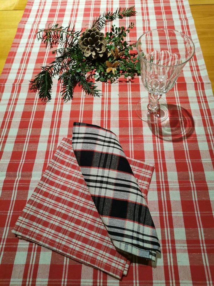 Cadeaux - CHEMIN DE TABLE - KELSCH D' ALSACE IN SEEBACH