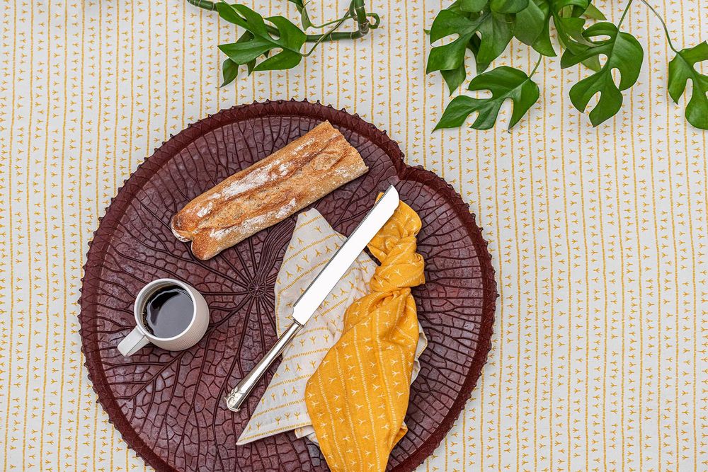 Trays - Plateau VITÓRIA RÉGIA Bord Feuille Amazonienne 100% caoutchouc naturel - SABIÁ DESIGN