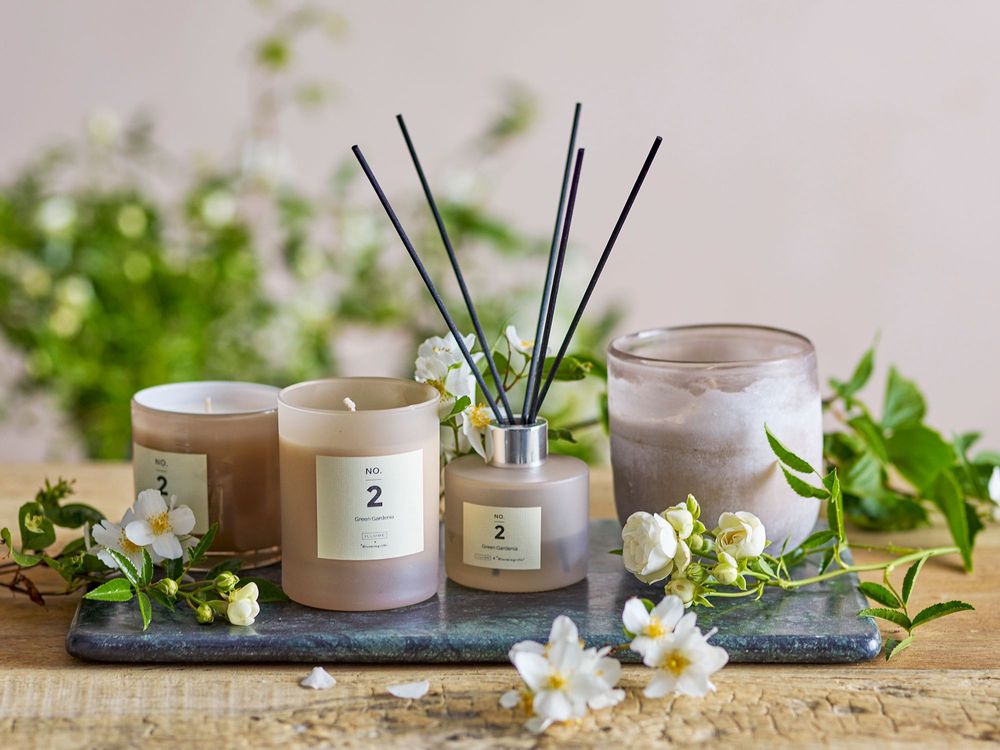 Scent diffusers - NO.2-Green Gardenia Scent Diffuser, Rose, Liquid - ILLUME X BLOOMINGVILLE