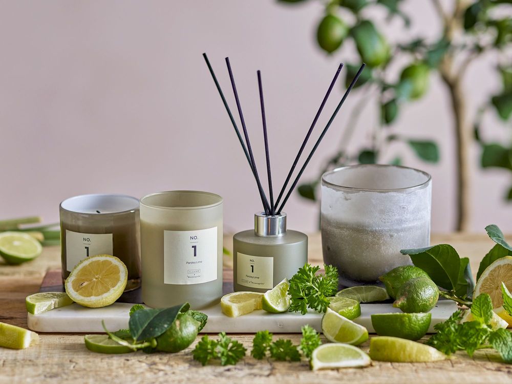 Candles - NO.1-Parsley Lime Scent Candle, Green, Wax - ILLUME X BLOOMINGVILLE